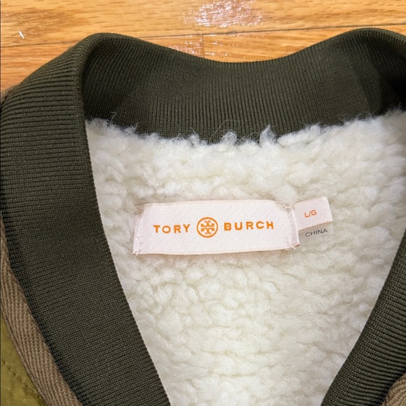 Tory Burch Shiny Green Quilted Puffer Jacket Plush Fleece Lined - Picture 2 of 10